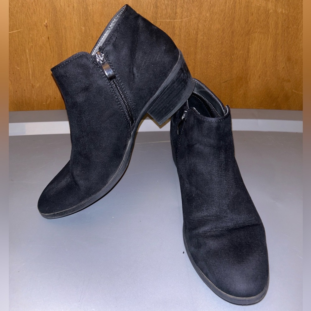 Women’s Xappeal Black Bootie size 10